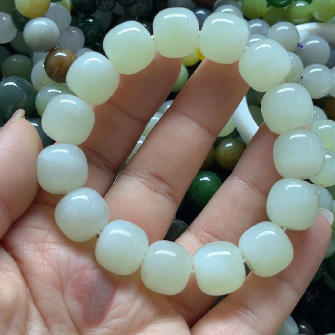 和田玉手链未镶嵌