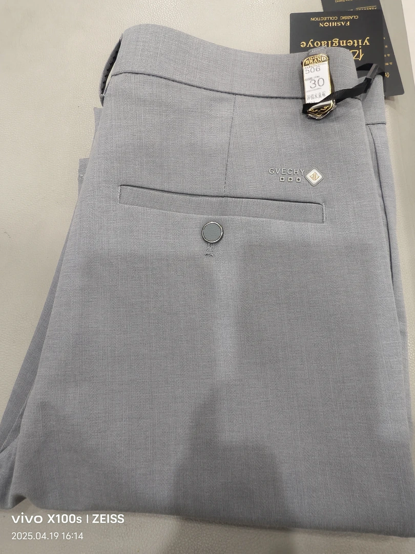 灰色男士时尚休闲裤