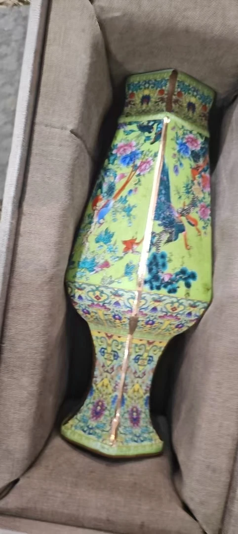 饰品簧花瓶摆件