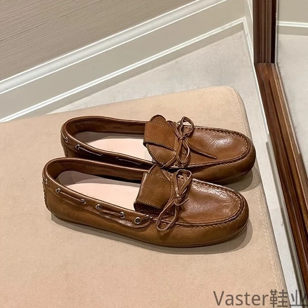 工厂做货中！葡萄妈同款鞋英伦风蝴蝶结百搭舒适豆豆乐福小皮鞋女