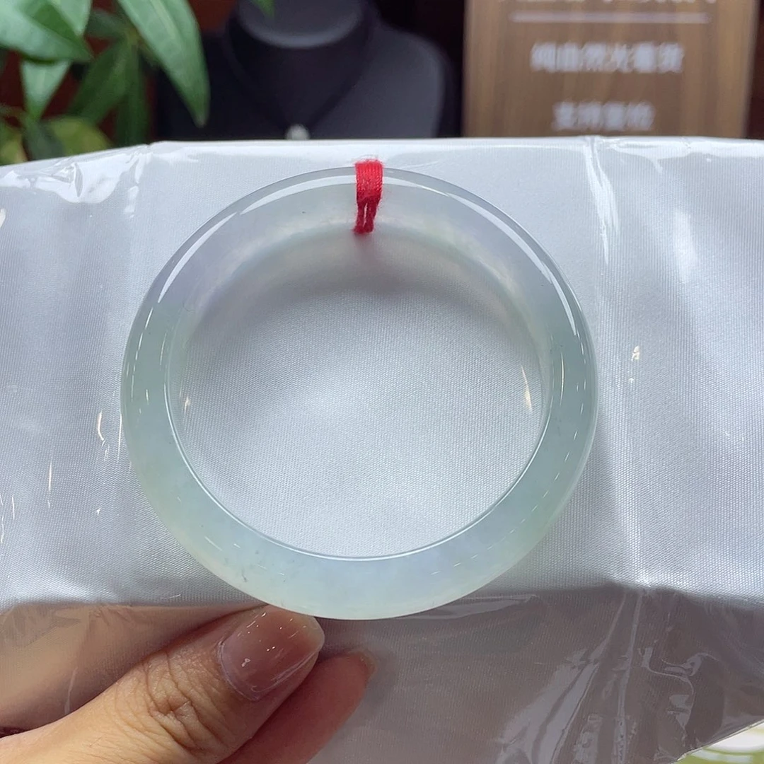 丰***帘翡翠手镯未镶嵌88 号链接