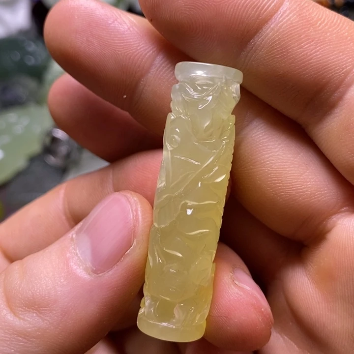 岫玉未镶嵌岫玉挂件