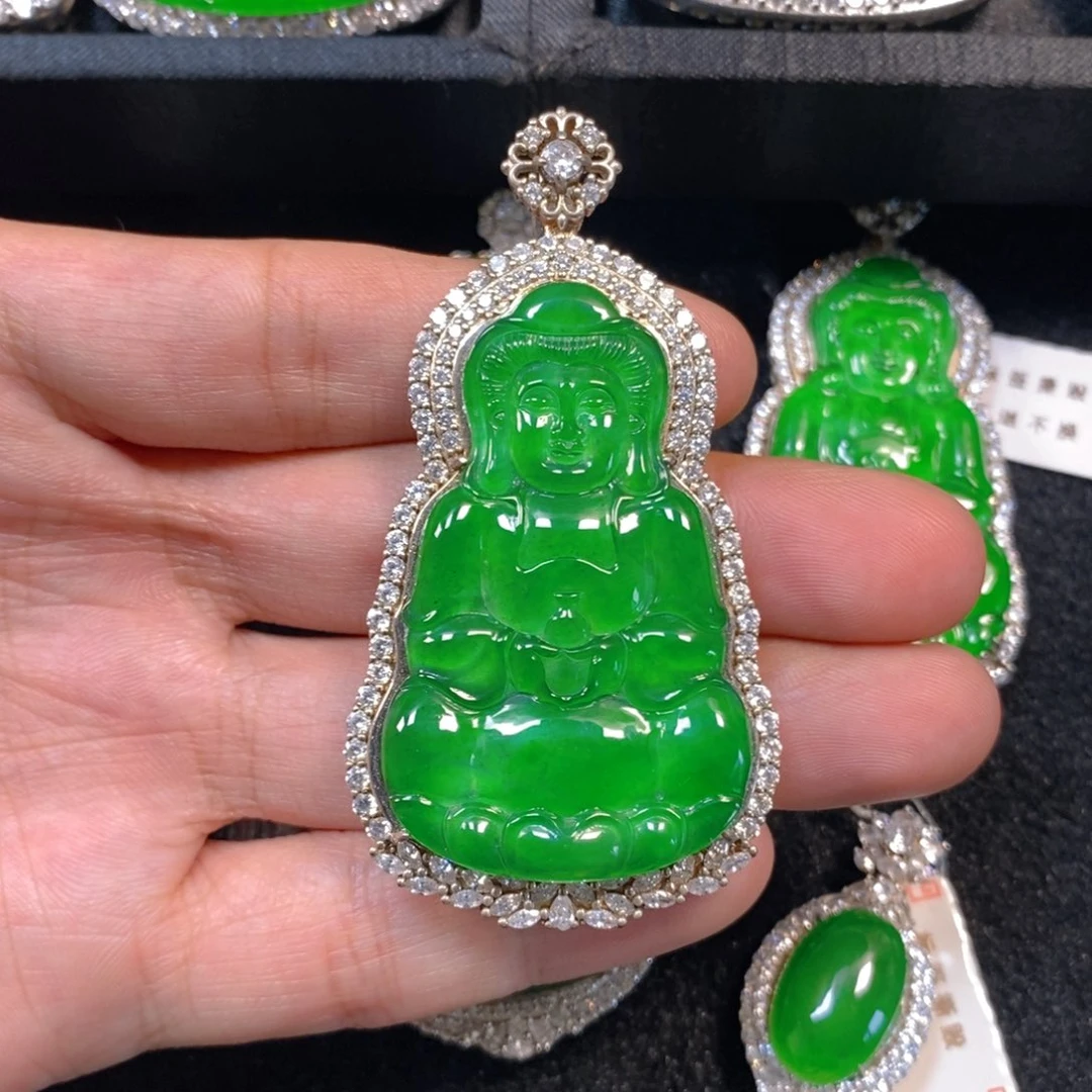 颈饰银S925镶嵌翡翠观音吊坠