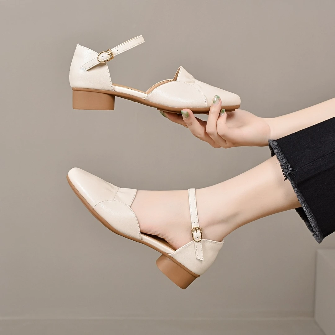 【正品】真皮女鞋2025新款软底软面春夏凉鞋尖头粗跟时尚气质女鞋