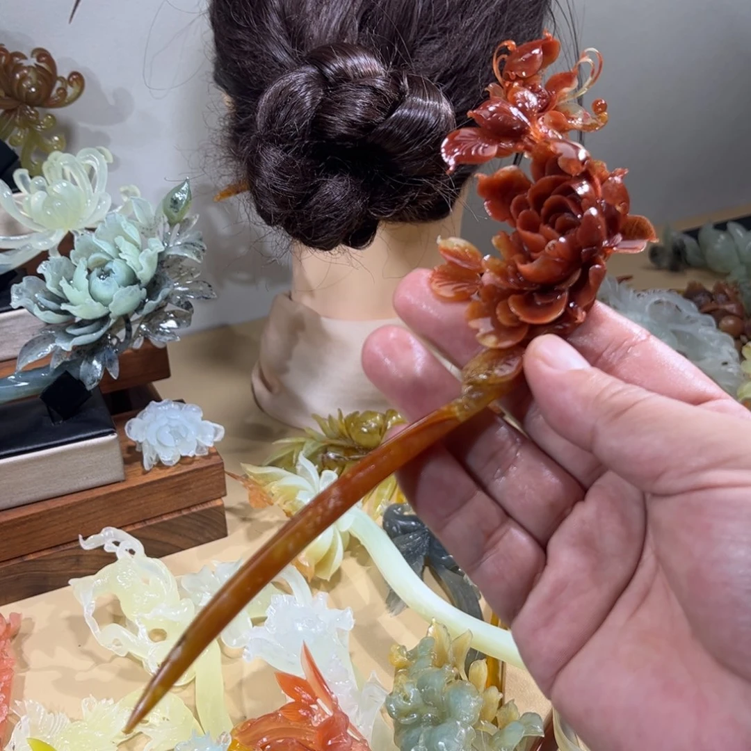 匡***匡蛇纹石玉合金发簪