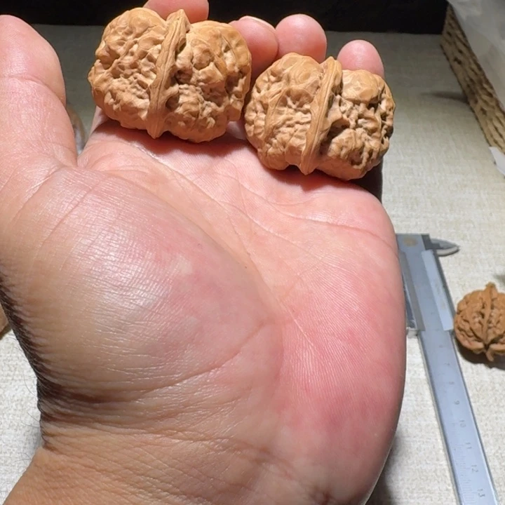 吊坠文玩核桃40蛤蟆头全品