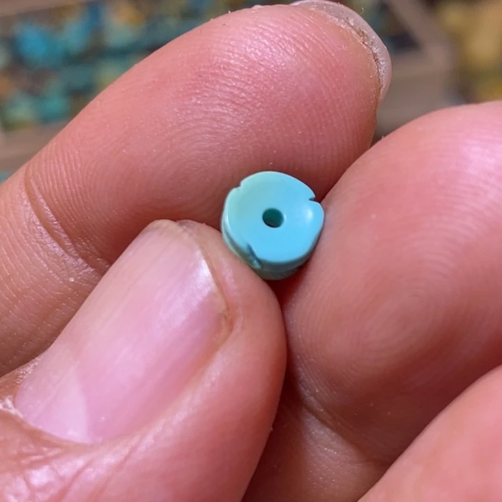 绿松石配饰未镶嵌