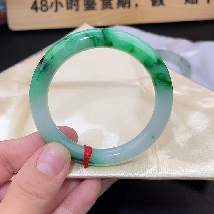 翡翠未镶嵌手镯手镯-36