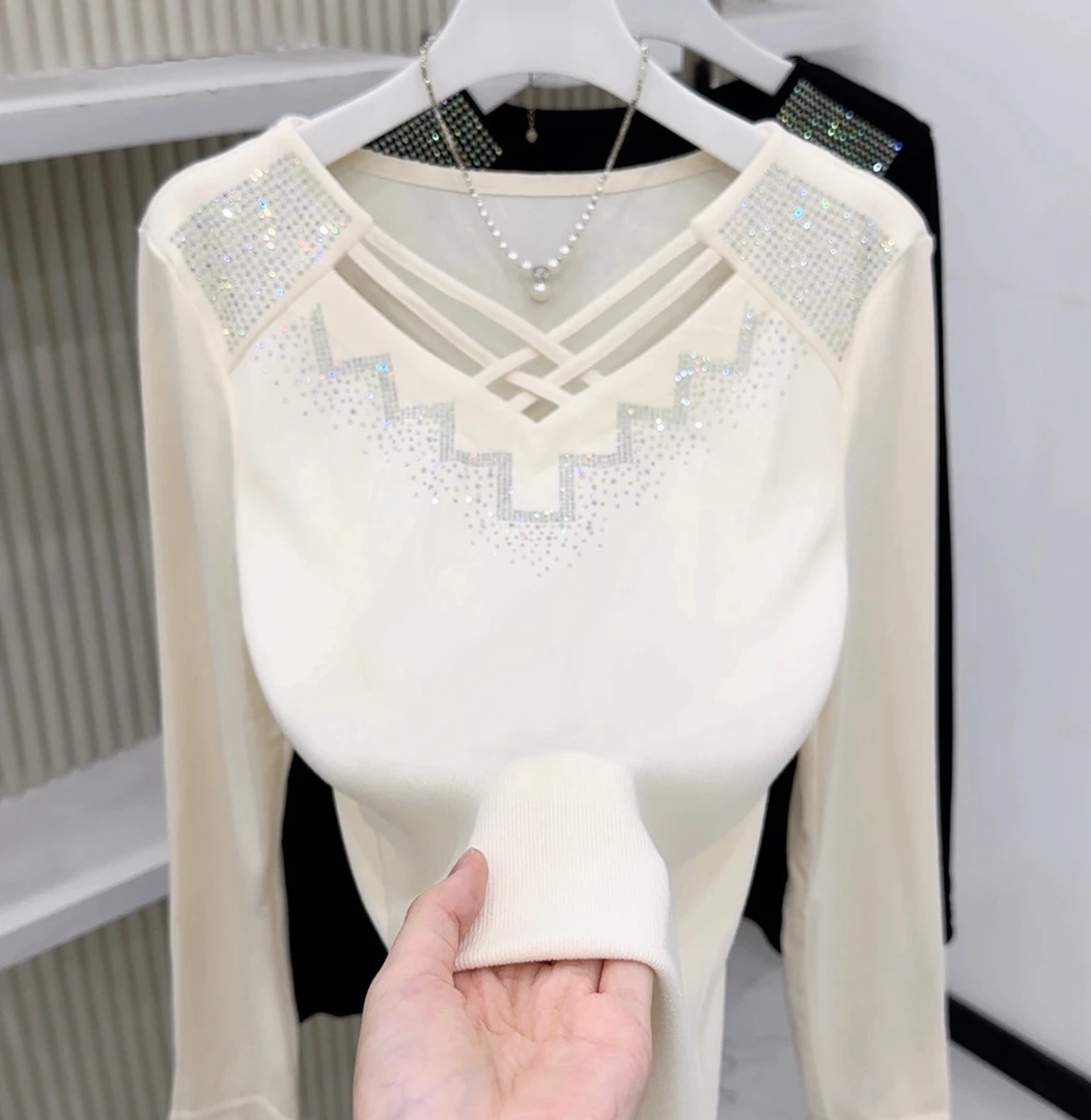 冬季新款2025磨毛2312大码交叉烫钻宽松百搭时尚打底上衣