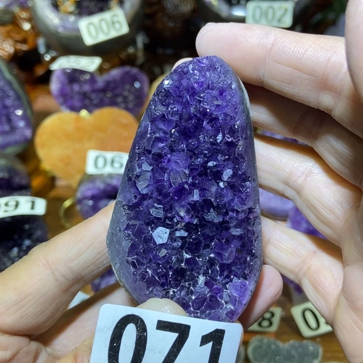 未镶嵌大型摆件（非配饰）紫晶