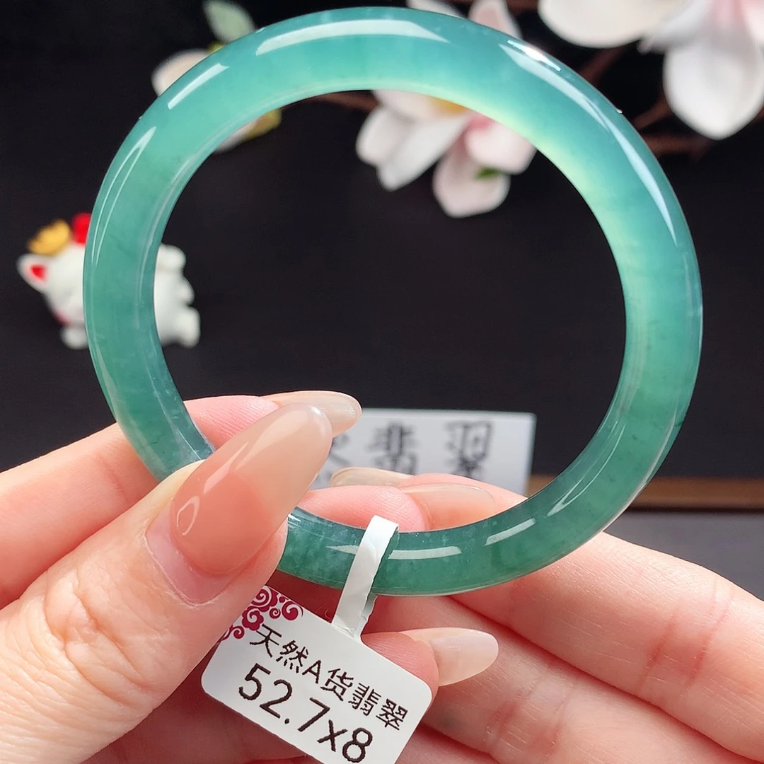 翡翠手镯（圆镯）未镶嵌