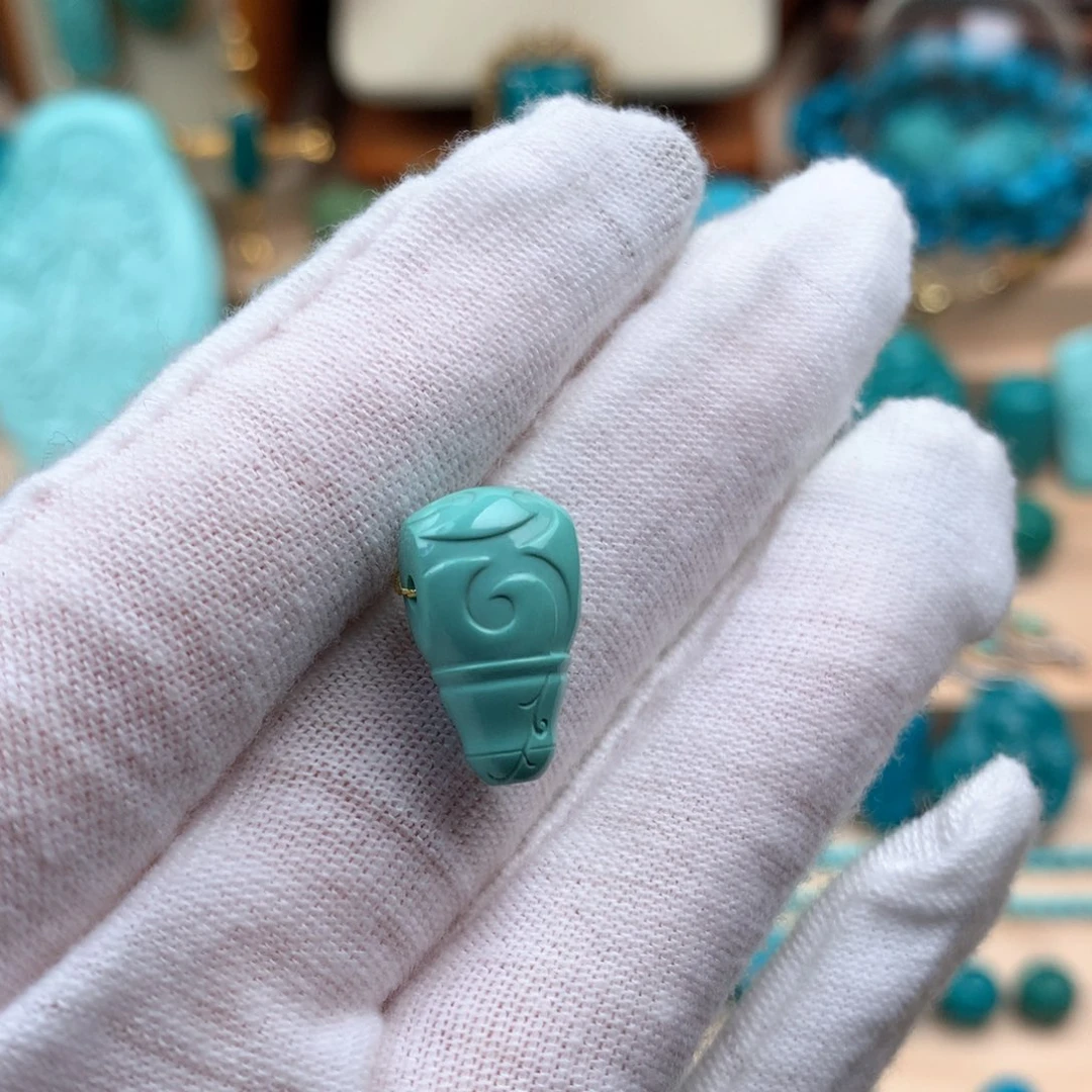 绿松石未镶嵌三通9.5