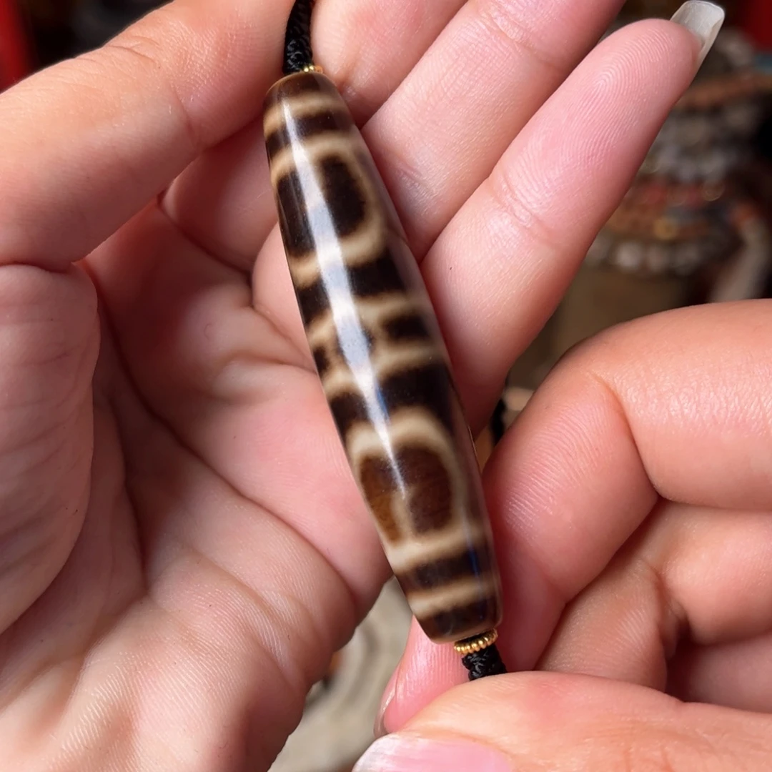 玛瑙/玉髓颈饰未镶嵌法帽佛眼