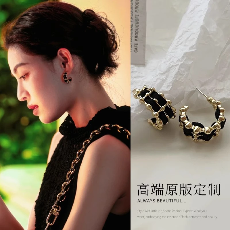 铜合金耳饰 灿烂的风和海陈嘉慧钟楚曦同款耳环女法式编织C形耳钉