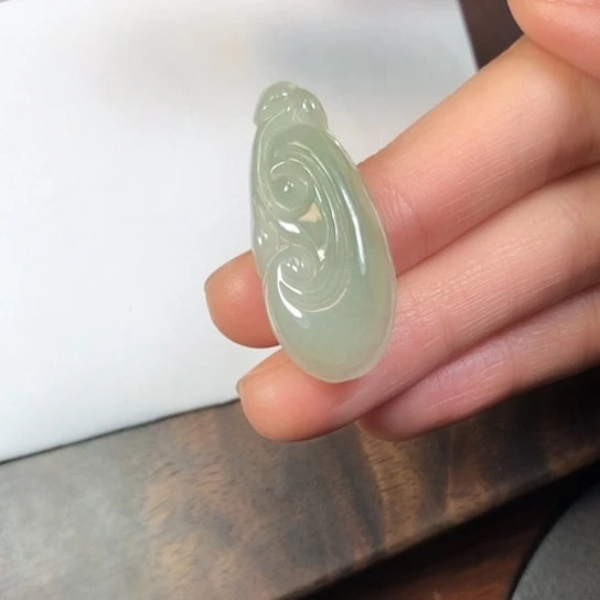 翡翠未镶嵌颈饰缅甸A货，每天下午1点半开播