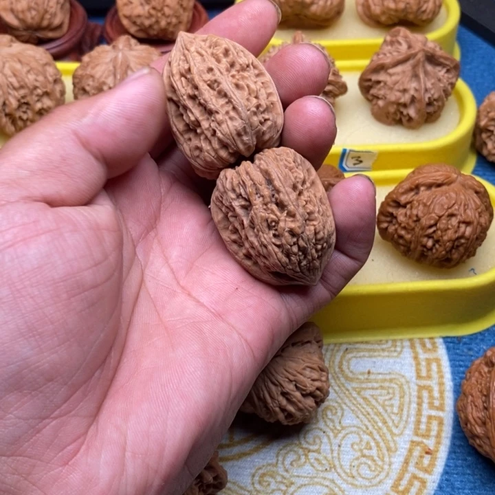文玩核桃吊坠凹底练手对