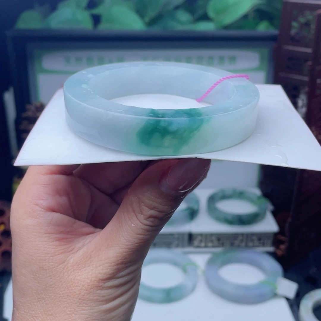 定制翡翠未镶嵌咨询
