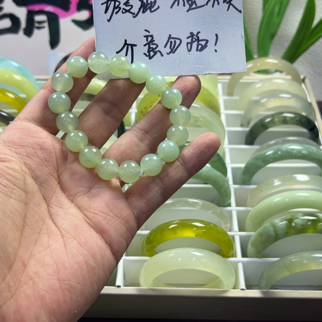 蛇纹石玉未镶嵌手镯695