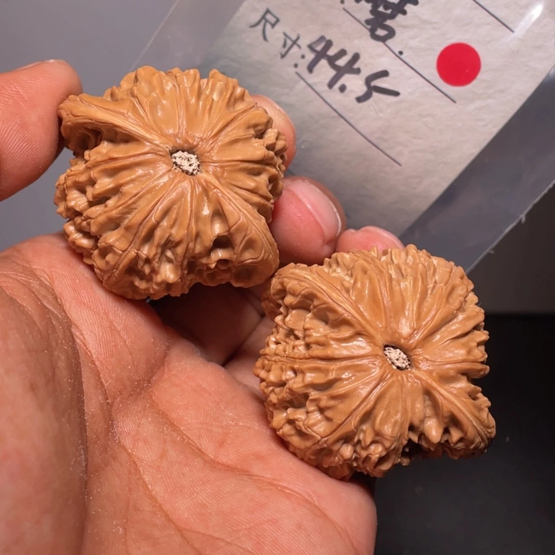 文玩核桃吊坠文玩核桃