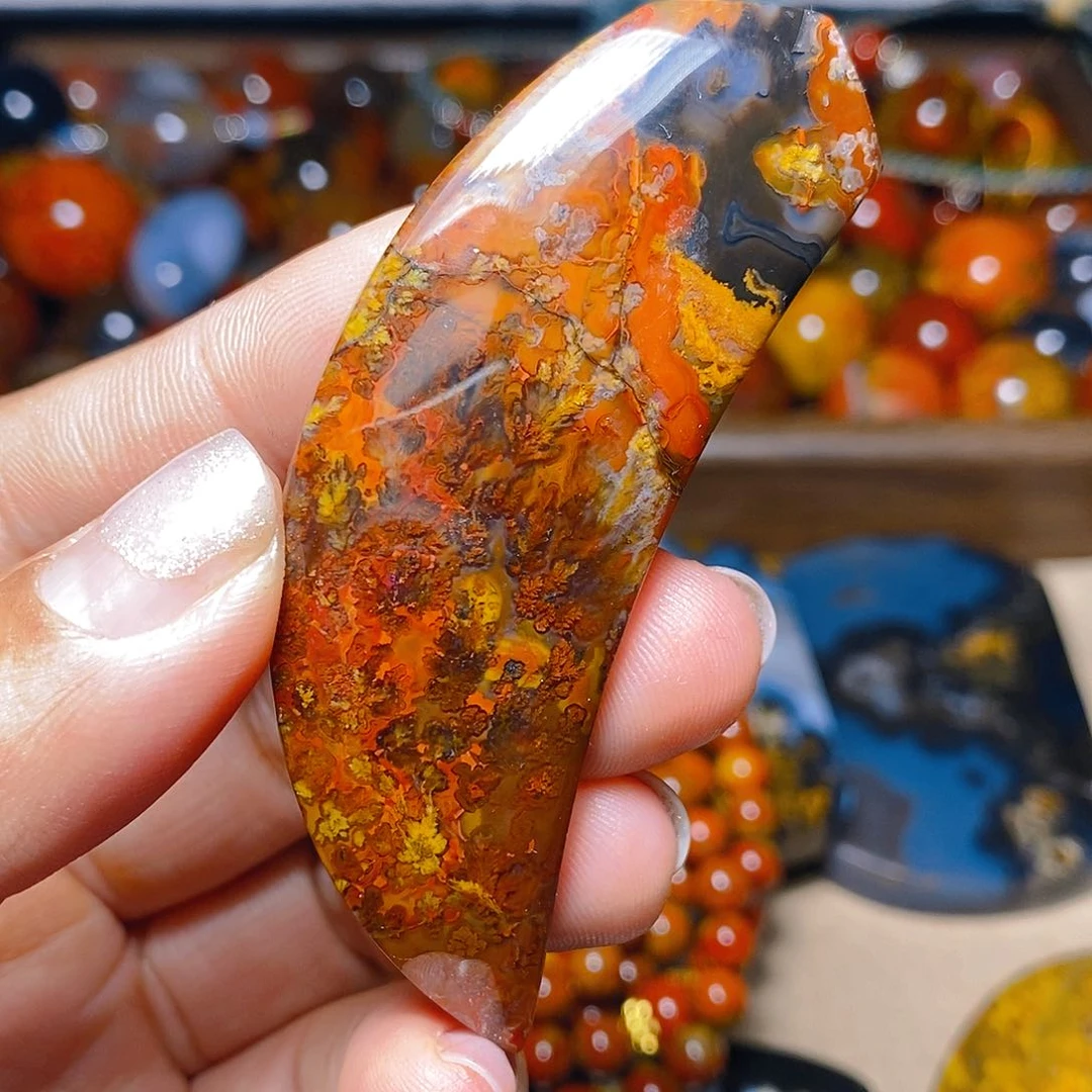 未镶嵌颈饰玛瑙/玉髓