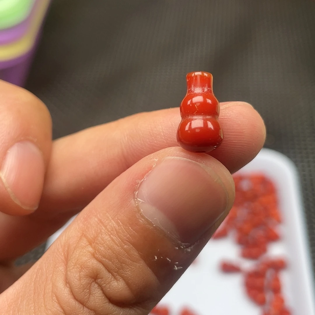 南红玛瑙8号柿子红葫芦 8*13一颗未镶嵌