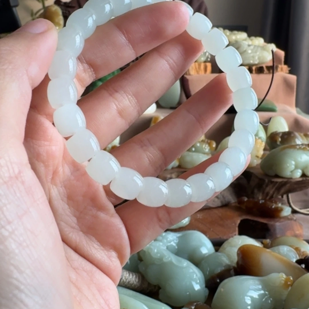 和田玉（糖玉）未镶嵌挂件