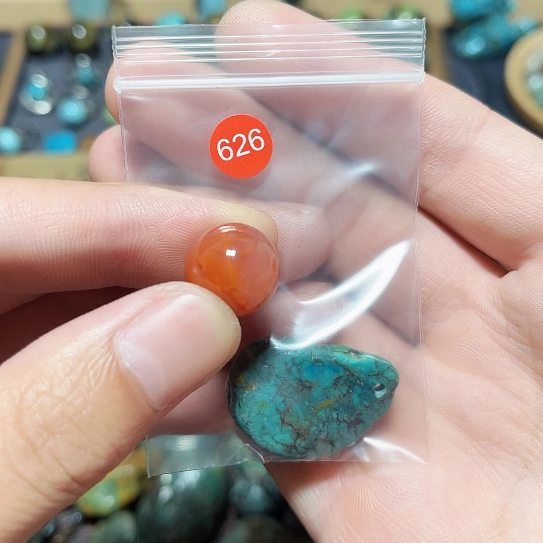 杉***湖玛瑙/玉髓未镶嵌圆珠桶珠老型手串！！
