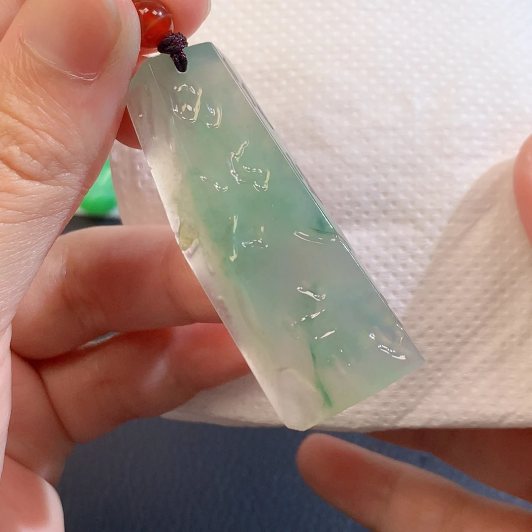 翡翠未镶嵌吊坠(不含链)2987