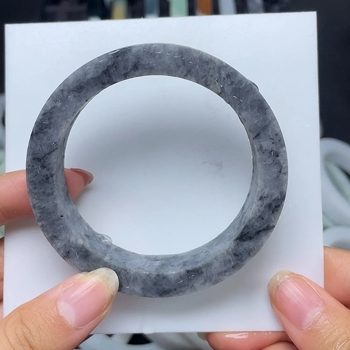 定制翡翠翡翠手镯未镶嵌