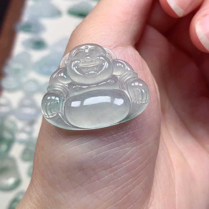 翡翠未镶嵌颈饰冰种佛公