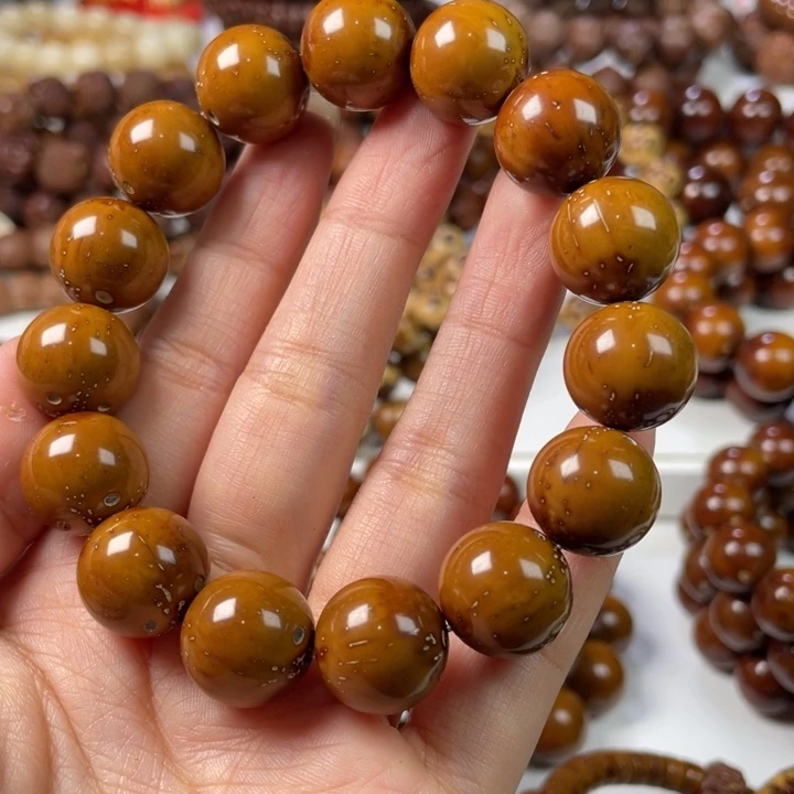 紫金鼠手串15尺寸瑕疵款（黄斑）油性好