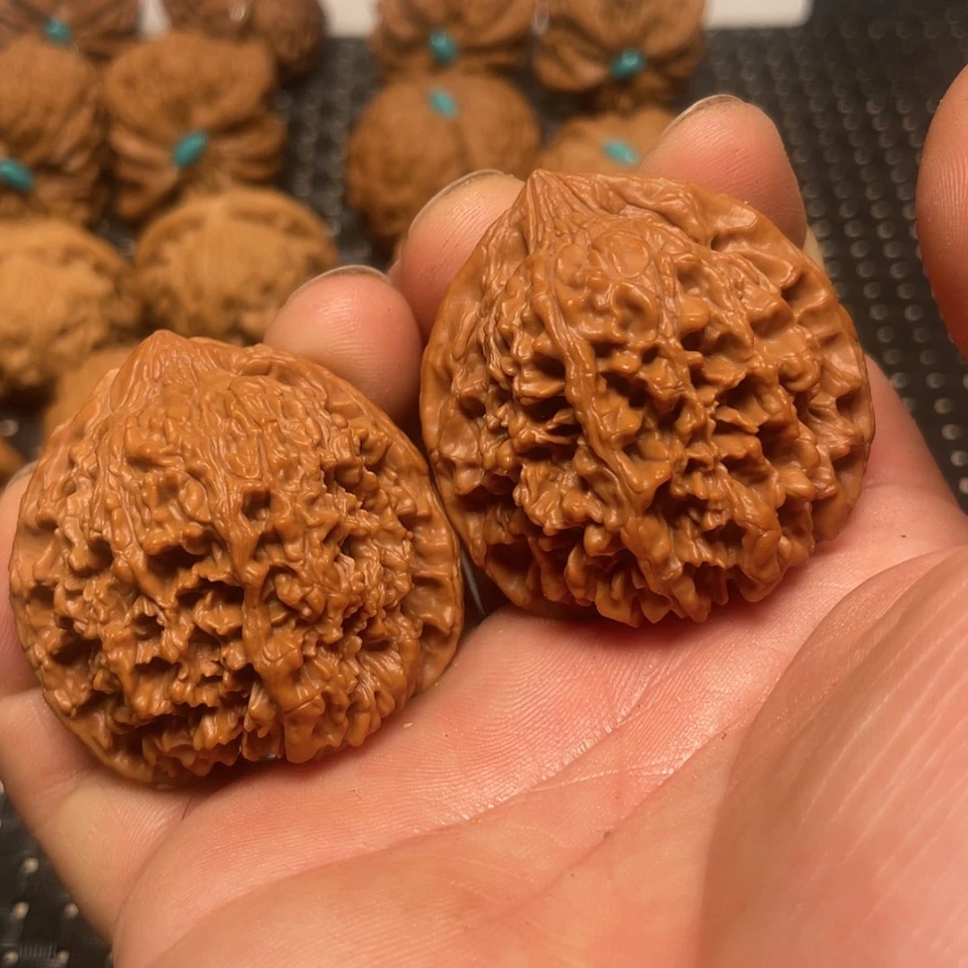 【闪购商品】文玩核桃把件42满天星狮子头