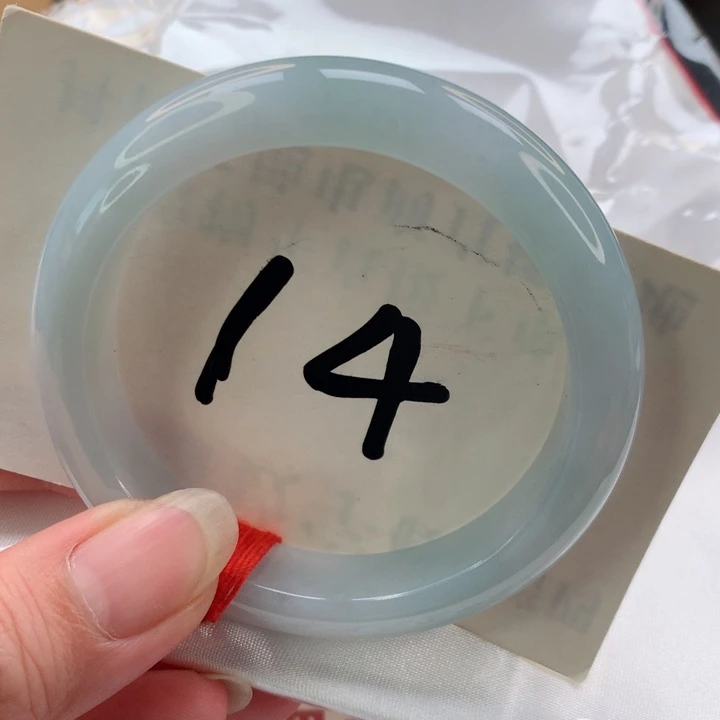 未镶嵌手镯翡翠正