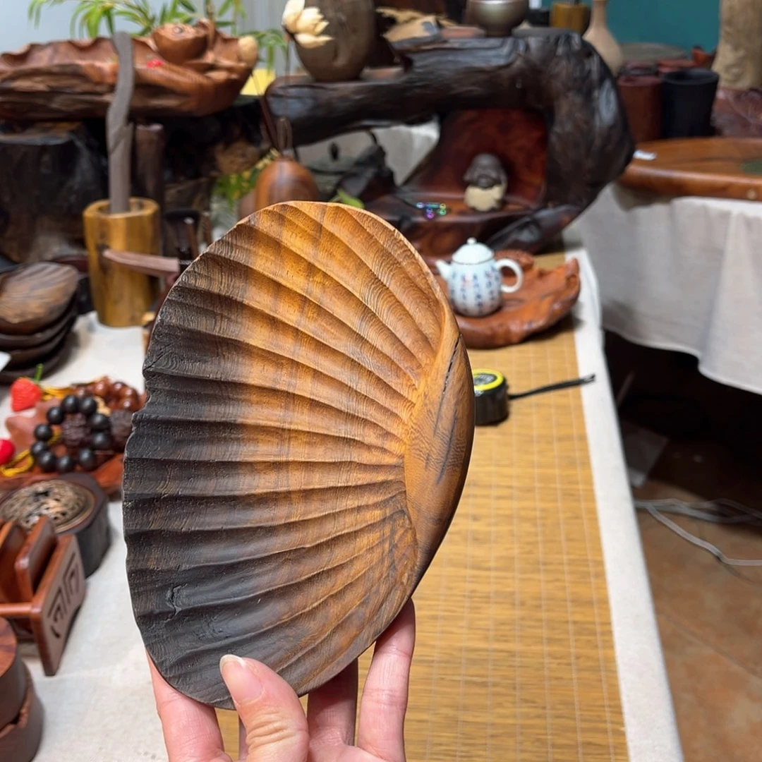 缅甸鸡翅木贝壳果盘