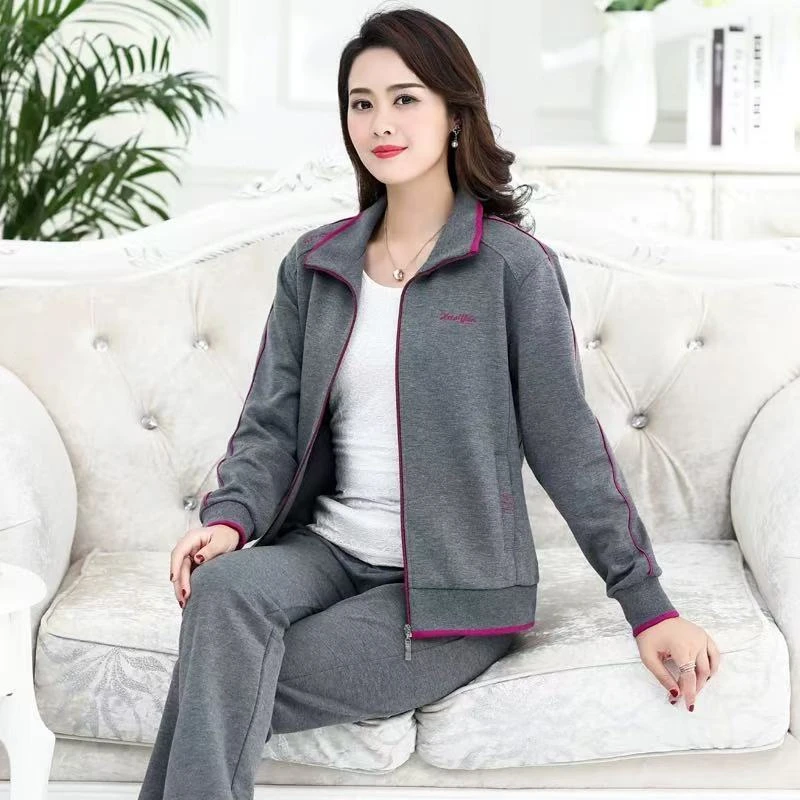 6070   春秋装运动服套装宽松休闲开衫上衣新款外套