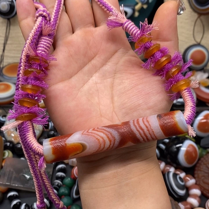 玛瑙/玉髓颈饰未镶嵌
