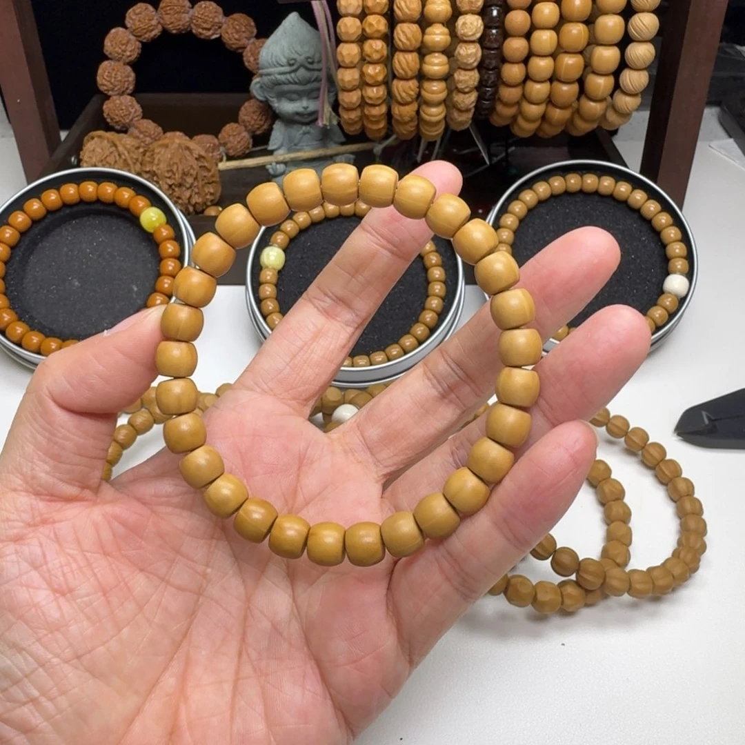 山****猴头核桃吊坠直切