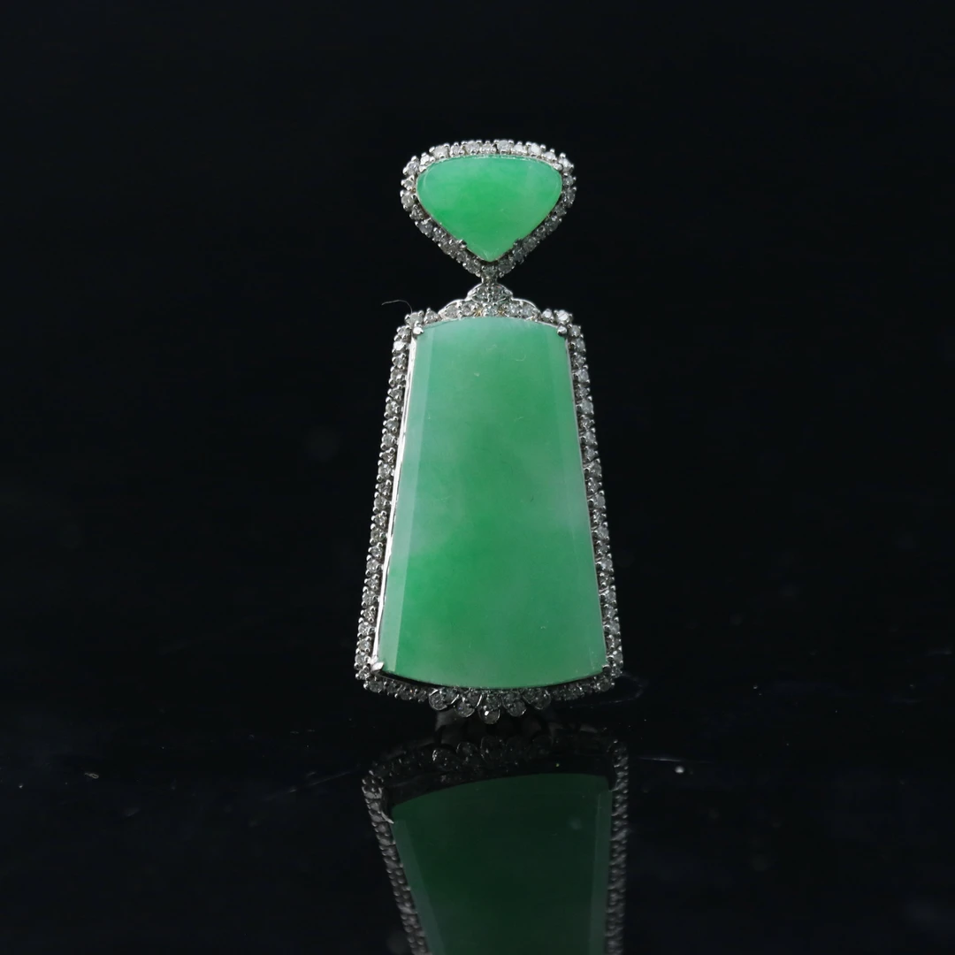 FC36天然缅甸翡翠A货18k无事牌吊坠/300120/上海嘉禾拍卖