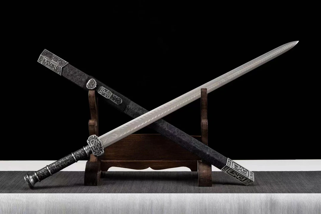 【如意剑】银色安城锰钢宝剑合金装具汉剑花纹木鞘收藏野外冷兵器