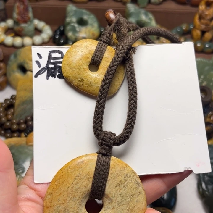 岫岩河磨玉（透闪石质玉）未镶嵌珠宝奇石