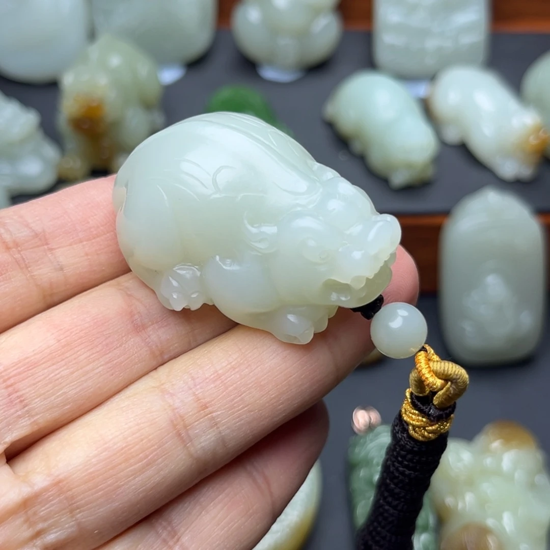 【闪购商品】和田玉颈饰未镶嵌