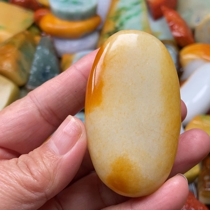 杰***长定制翡翠未镶嵌缅甸