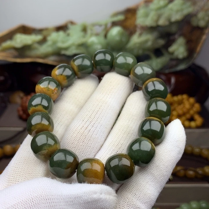 岫岩河磨玉（透闪石质玉）未镶嵌手链