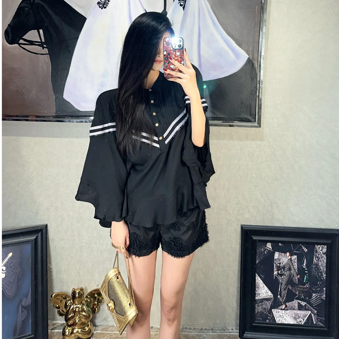 VEVEA 护佑宽松上衣