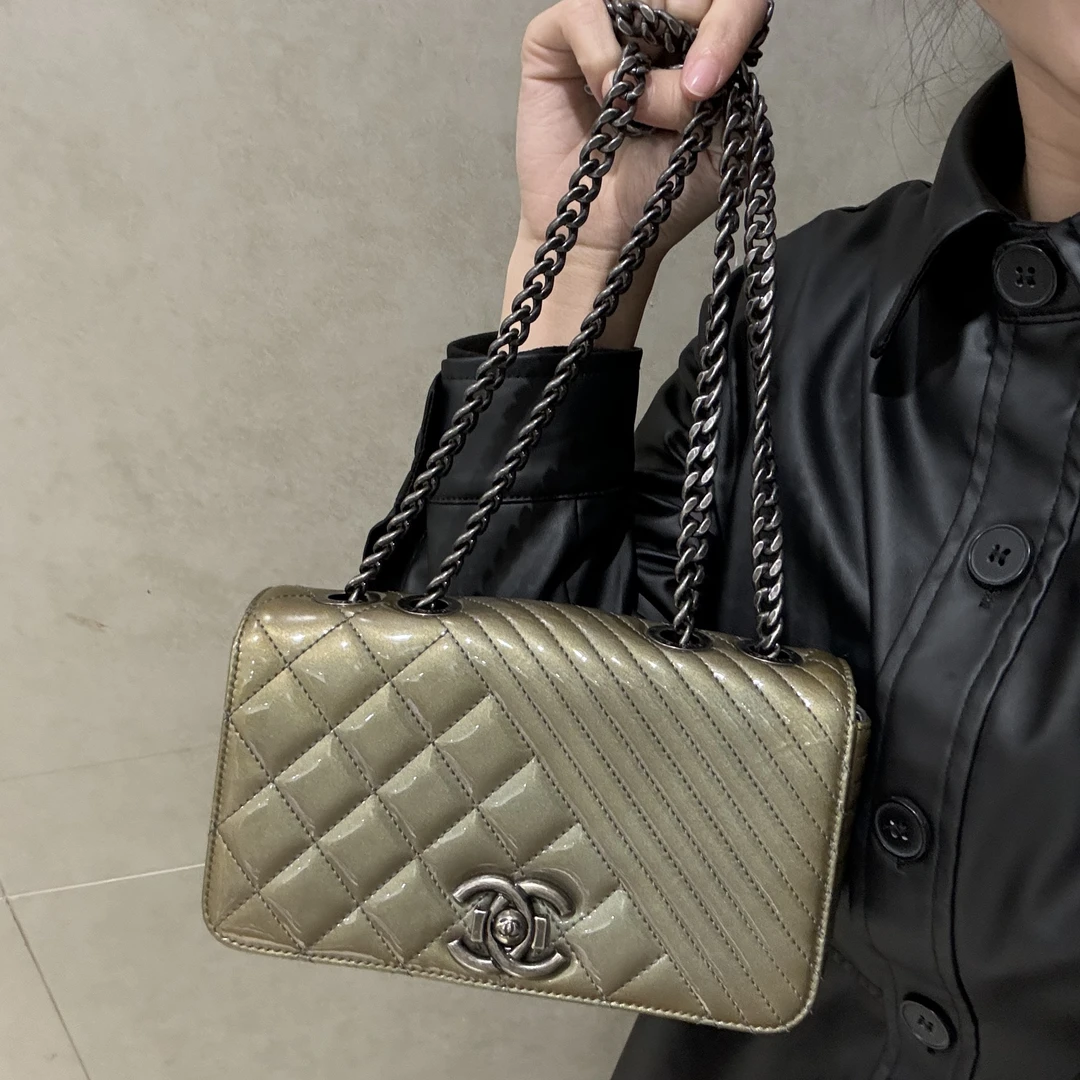 95新 Chanel/香奈儿 【小考拉】香奈儿 豆绿色coco boy斜挎包