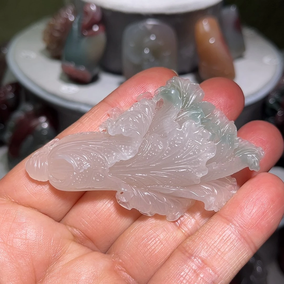 三***道玛瑙/玉髓未镶嵌颈饰