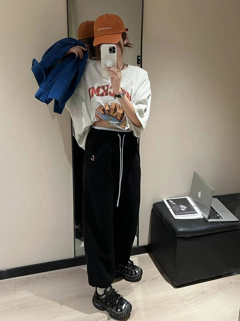 韩版时尚卡通刺绣卫裤春款