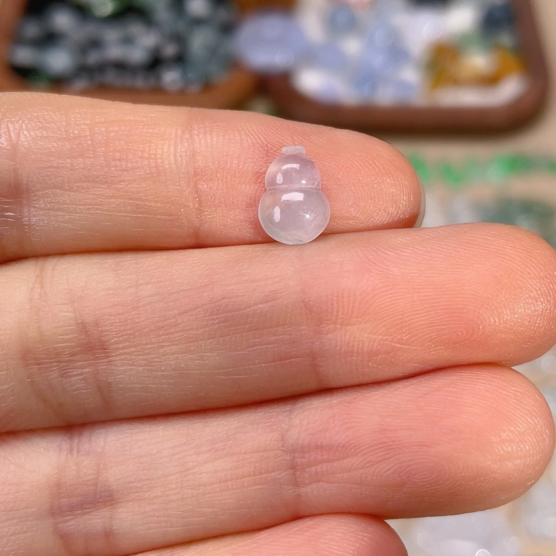翡翠未镶嵌颈饰天然缅甸A货翡翠