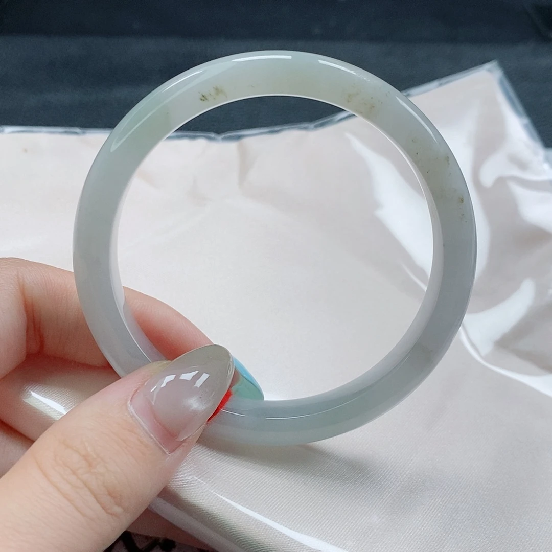 【闪购商品】未镶嵌手镯翡翠516号