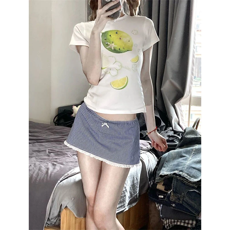 甜辣风白色正肩短袖t恤女夏季穿搭水果印花修身显瘦烫钻别致上衣